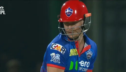 डेविड मिलर मुकाबले के बीच में घायल हुए थे इसके बाद दोबारा बल्लेबाजी करने आए